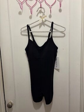 Athleta Transcend Bike Suit Black Vitafree V-Neck Romper Bodysuit Small NWT